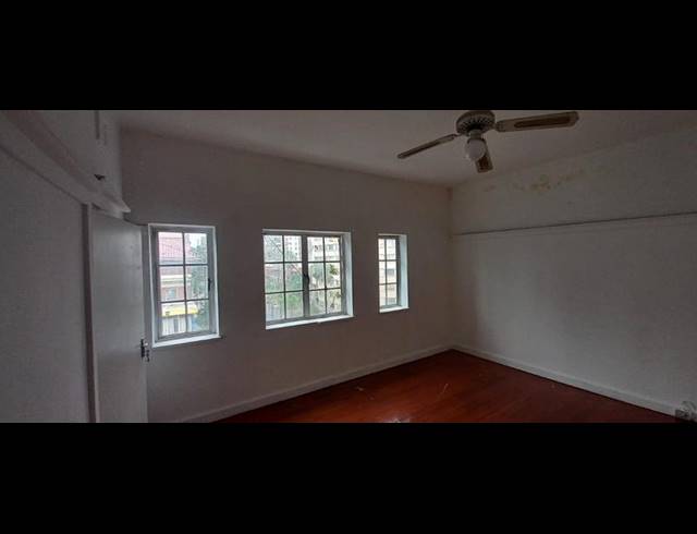 2 BEDROOM APARTMENT FOR SALE IN ESPLANADE